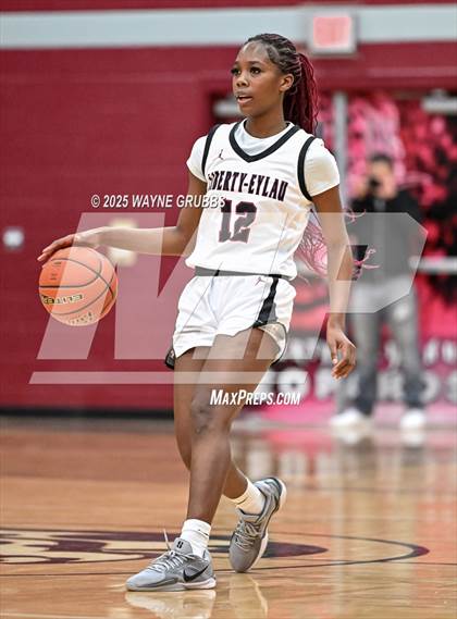 Thumbnail 2 in Hooks @ Liberty-Eylau photogallery.