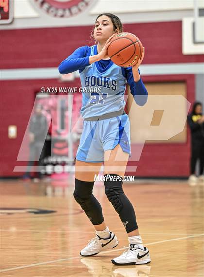 Thumbnail 1 in Hooks @ Liberty-Eylau photogallery.