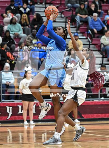 Thumbnail 3 in Hooks @ Liberty-Eylau photogallery.