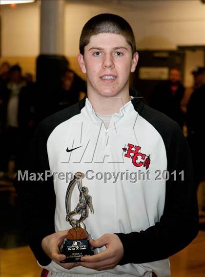 Thumbnail 2 in Holy Cross vs Newport Central Catholic (Regional All A Championship) photogallery.