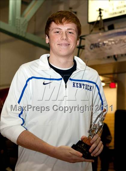 Thumbnail 2 in Holy Cross vs Newport Central Catholic (Regional All A Championship) photogallery.