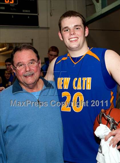 Thumbnail 3 in Holy Cross vs Newport Central Catholic (Regional All A Championship) photogallery.