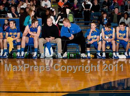 Thumbnail 2 in Holy Cross vs Newport Central Catholic (Regional All A Championship) photogallery.