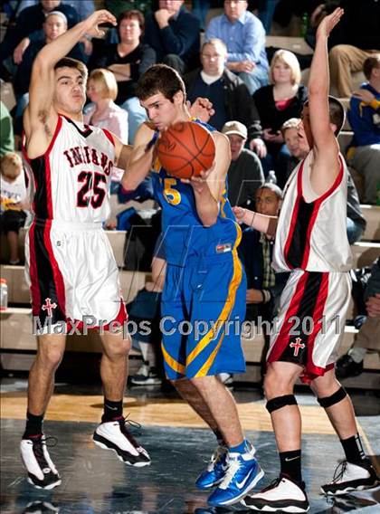 Thumbnail 3 in Holy Cross vs Newport Central Catholic (Regional All A Championship) photogallery.