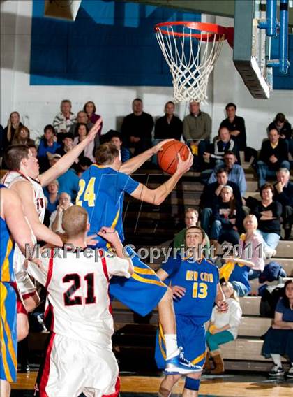 Thumbnail 1 in Holy Cross vs Newport Central Catholic (Regional All A Championship) photogallery.