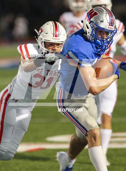 Thumbnail 3 in Westlake vs Lake Travis photogallery.