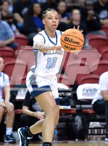 Thumbnail 3 in Coronado vs Centennial (NIAA 5A State Finals) photogallery.