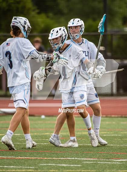 Thumbnail 1 in Boston College High vs. Franklin (MIAA South Division 1 Final) photogallery.