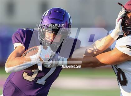 Thumbnail 2 in Lincoln @ Elkins photogallery.