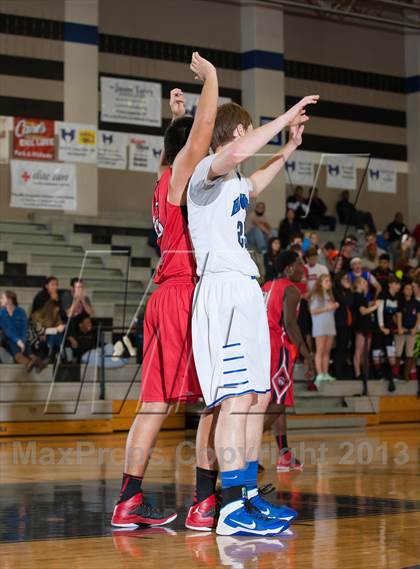Thumbnail 3 in Creekview @ Hebron photogallery.