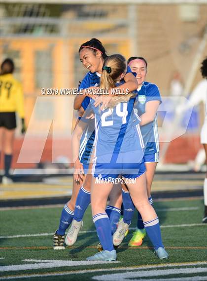 Thumbnail 2 in  Eastlake vs. Steele Canyon (CIF SDS D1) photogallery.