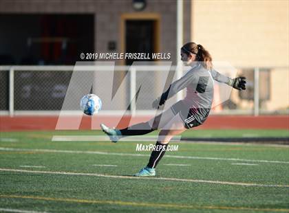 Thumbnail 2 in  Eastlake vs. Steele Canyon (CIF SDS D1) photogallery.