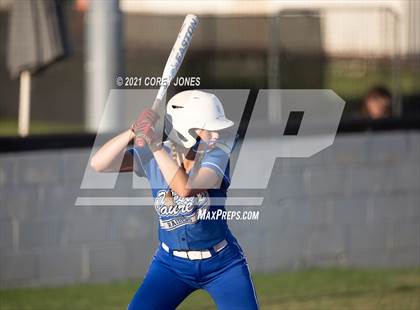 Thumbnail 3 in West Laurens vs Houston County photogallery.