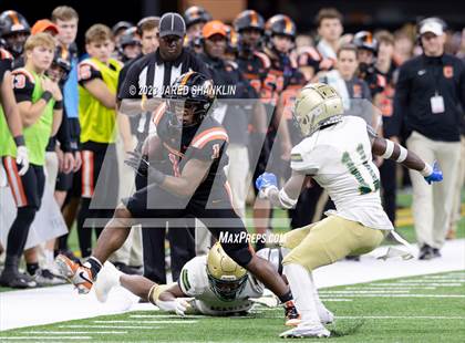 Thumbnail 1 in Acadiana @ Catholic B.R.(LHSAA Division I Select Final) photogallery.