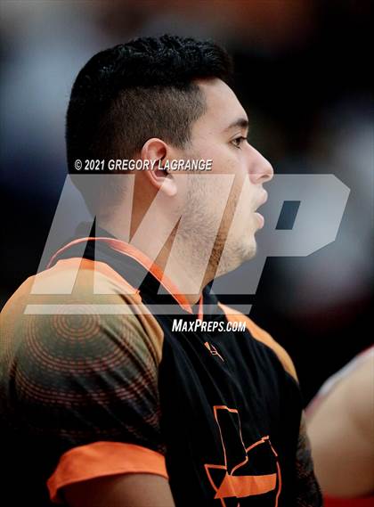 Thumbnail 1 in Boswell vs Haltom photogallery.
