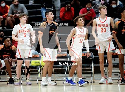 Thumbnail 2 in Boswell vs Haltom photogallery.
