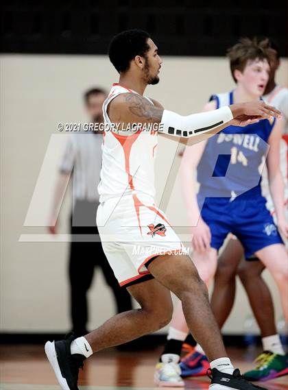 Thumbnail 3 in Boswell vs Haltom photogallery.