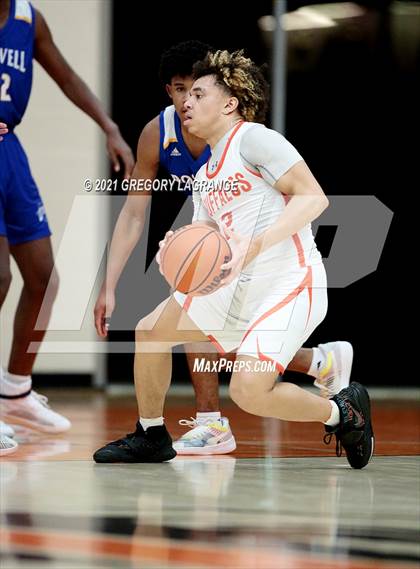 Thumbnail 1 in Boswell vs Haltom photogallery.