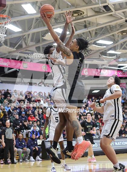 Thumbnail 3 in St. John Bosco vs. Paul VI (Army National Guard Hoophall Classic) photogallery.