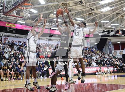 Thumbnail 3 in St. John Bosco vs. Paul VI (Army National Guard Hoophall Classic) photogallery.