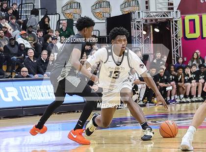 Thumbnail 1 in St. John Bosco vs. Paul VI (Army National Guard Hoophall Classic) photogallery.