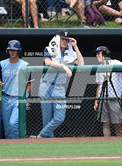 Thumbnail 2 in Fairview vs. Valor Christian (CHSAA 5A Championship Game 1) photogallery.