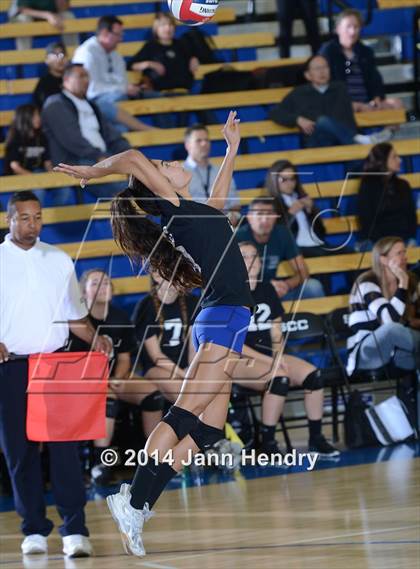 Thumbnail 2 in Saddleback Valley Christian vs. Sacred Heart Cathedral (CIF State D3 Final) photogallery.