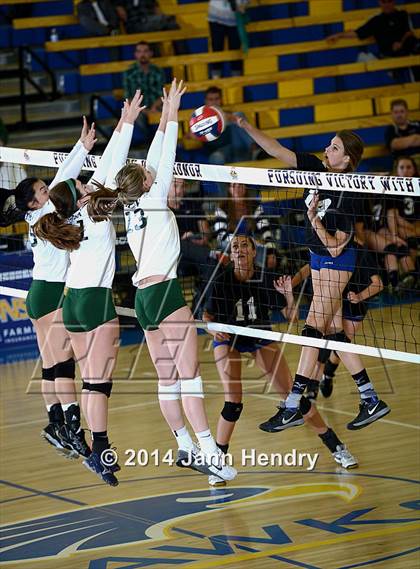 Thumbnail 3 in Saddleback Valley Christian vs. Sacred Heart Cathedral (CIF State D3 Final) photogallery.