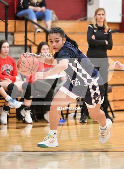 Thumbnail 1 in Central Texas Christian vs Round Rock HomeSchool (Thorndale Shootout) photogallery.