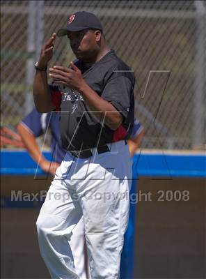 Thumbnail 2 in Fairfield vs. Pleasant Grove (CIF SJS D1 Playoffs) photogallery.
