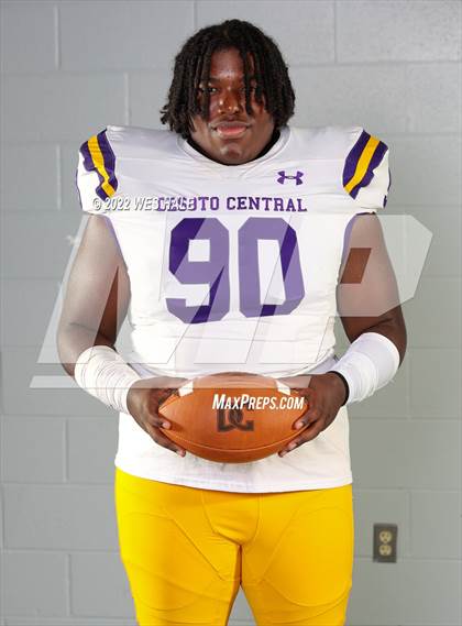 Thumbnail 1 in DeSoto Central (Team & Individuals) photogallery.