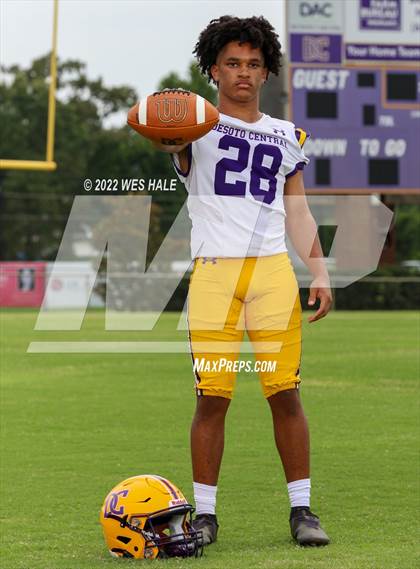 Thumbnail 1 in DeSoto Central (Team & Individuals) photogallery.
