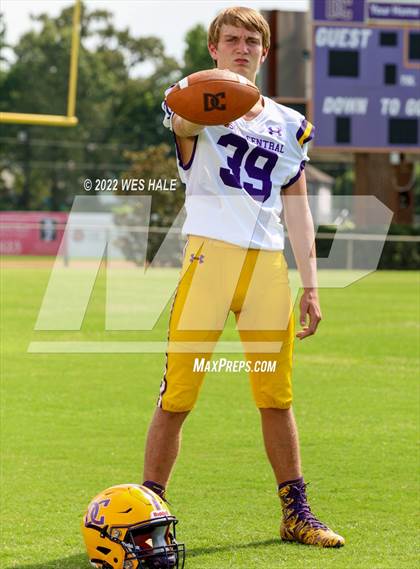 Thumbnail 1 in DeSoto Central (Team & Individuals) photogallery.