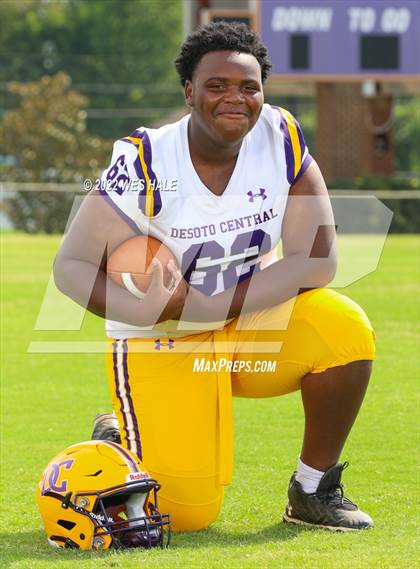 Thumbnail 3 in DeSoto Central (Team & Individuals) photogallery.