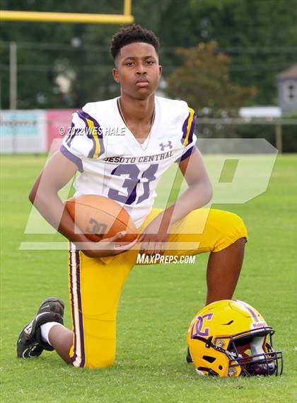 Thumbnail 1 in DeSoto Central (Team & Individuals) photogallery.