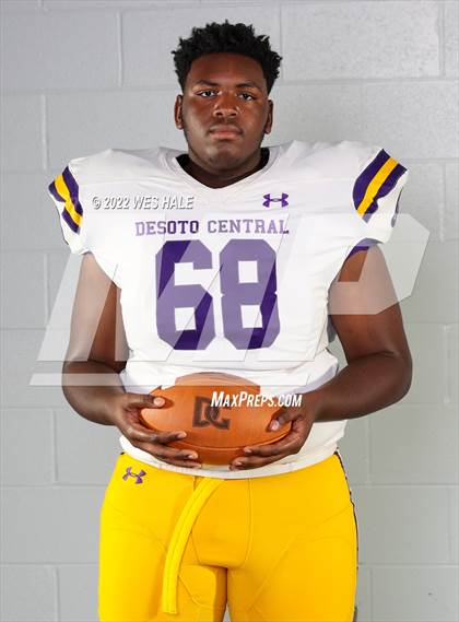 Thumbnail 1 in DeSoto Central (Team & Individuals) photogallery.
