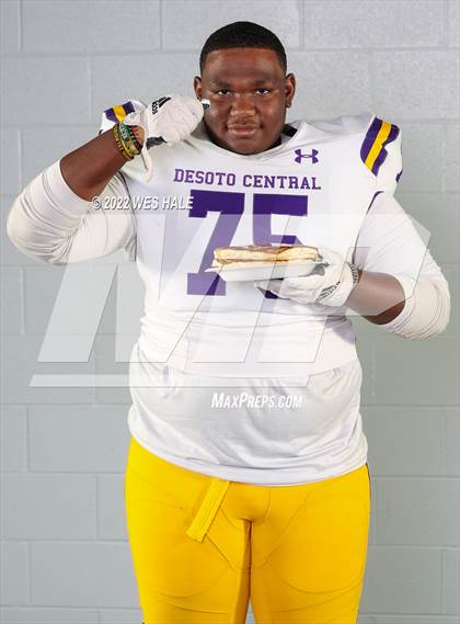 Thumbnail 3 in DeSoto Central (Team & Individuals) photogallery.