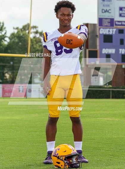 Thumbnail 3 in DeSoto Central (Team & Individuals) photogallery.