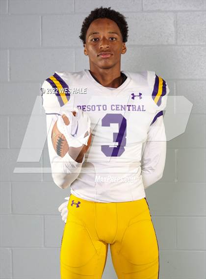 Thumbnail 3 in DeSoto Central (Team & Individuals) photogallery.