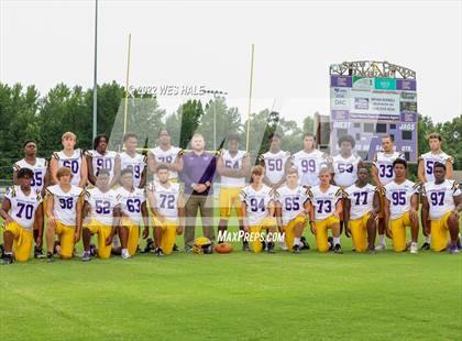 Thumbnail 1 in DeSoto Central (Team & Individuals) photogallery.