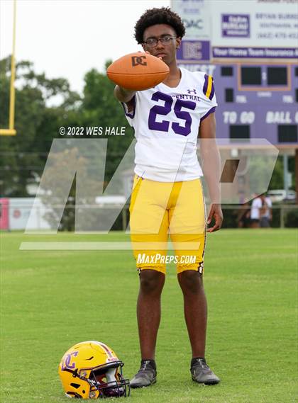 Thumbnail 3 in DeSoto Central (Team & Individuals) photogallery.