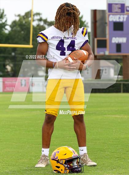 Thumbnail 1 in DeSoto Central (Team & Individuals) photogallery.
