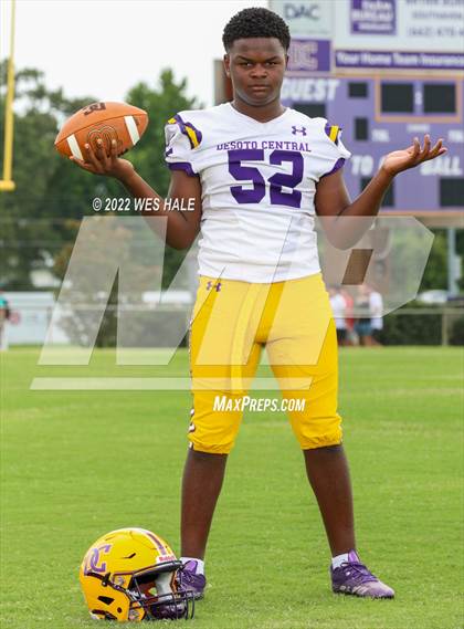 Thumbnail 3 in DeSoto Central (Team & Individuals) photogallery.