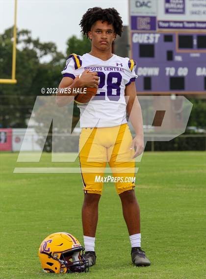 Thumbnail 2 in DeSoto Central (Team & Individuals) photogallery.