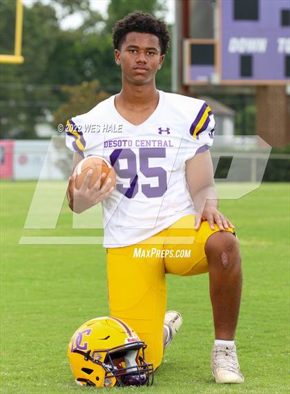 Thumbnail 1 in DeSoto Central (Team & Individuals) photogallery.