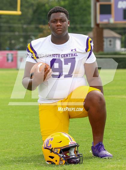 Thumbnail 3 in DeSoto Central (Team & Individuals) photogallery.