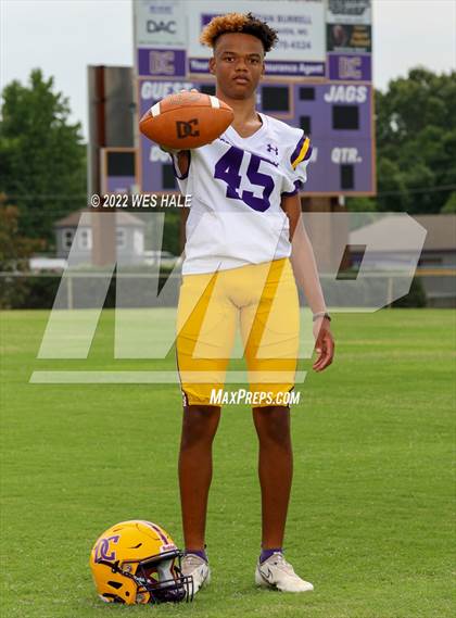Thumbnail 3 in DeSoto Central (Team & Individuals) photogallery.