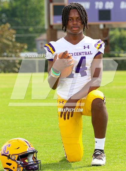 Thumbnail 1 in DeSoto Central (Team & Individuals) photogallery.