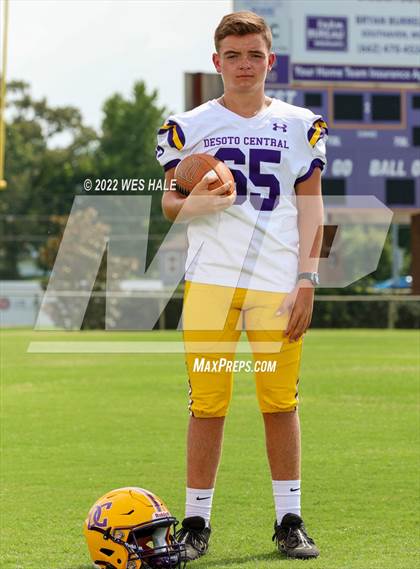 Thumbnail 2 in DeSoto Central (Team & Individuals) photogallery.