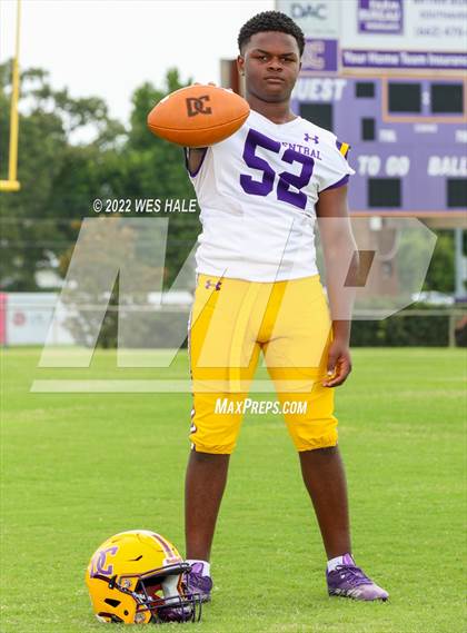 Thumbnail 2 in DeSoto Central (Team & Individuals) photogallery.